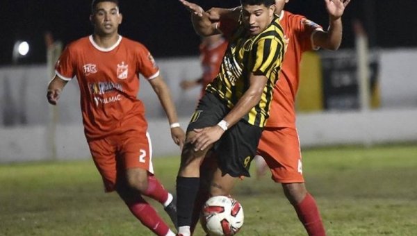 Matienzo se impone en un electrizante encuentro y lidera el Clausura de la Liga Goyana de Fútbol